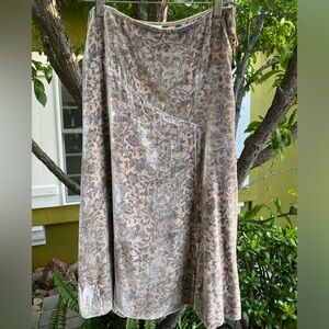 DKNY Velvet Skirt Size 4